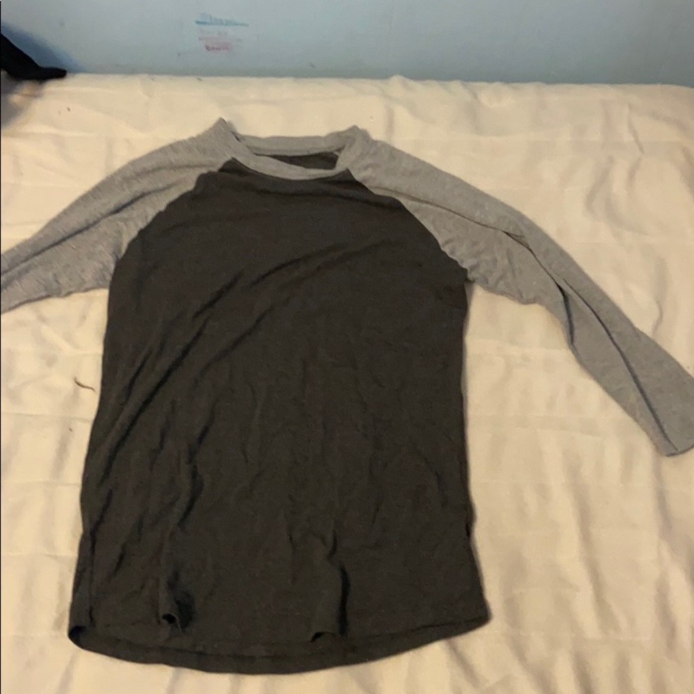 Never been worn long sleeve 2 colors